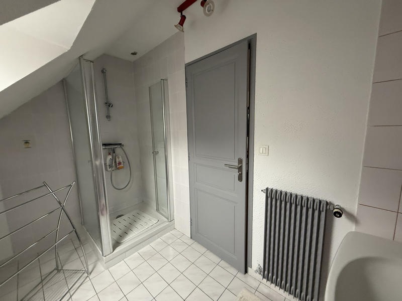 Maison - 185 m² - 7 pièces