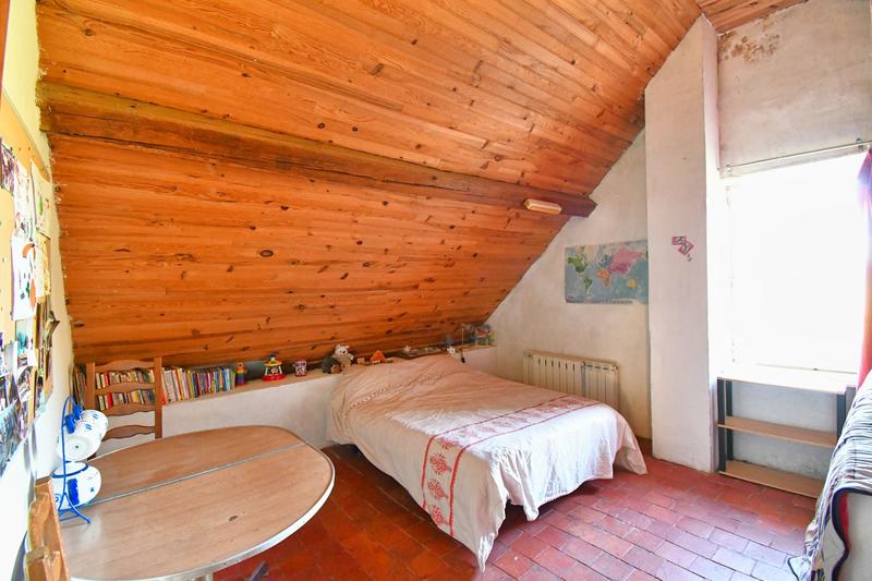 Maison ancienne - 207 m² - 9 pièces