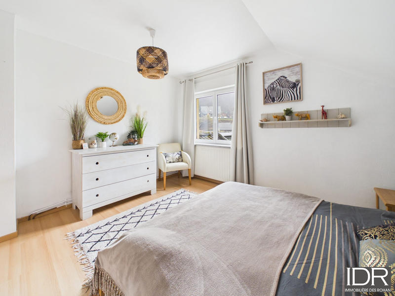 Maison - 190 m² - 7 pièces