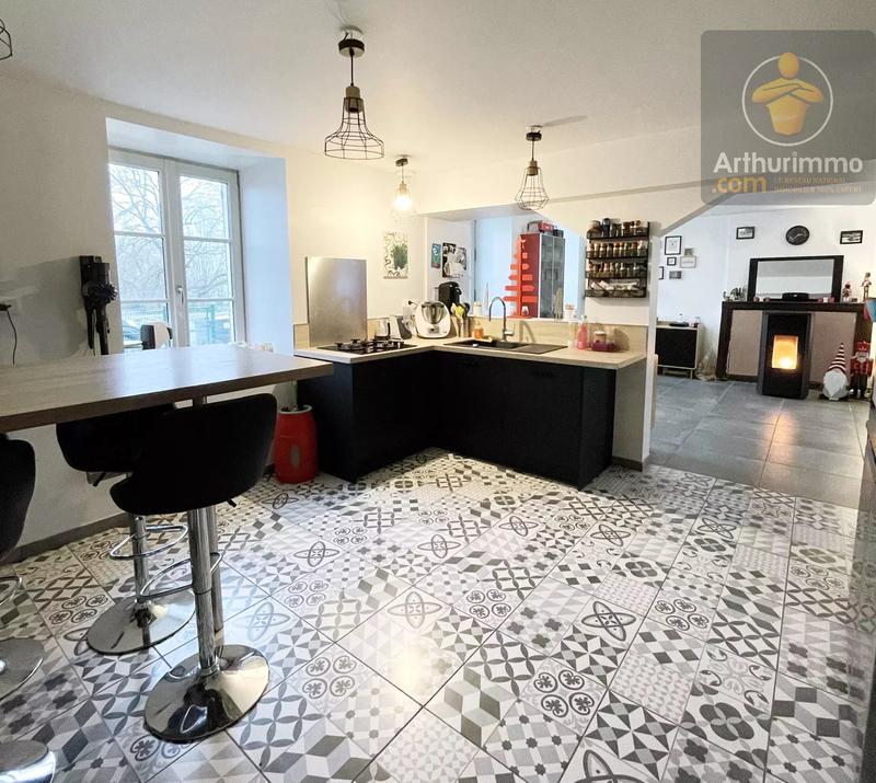 Maison - 173 m² - 7 pièces