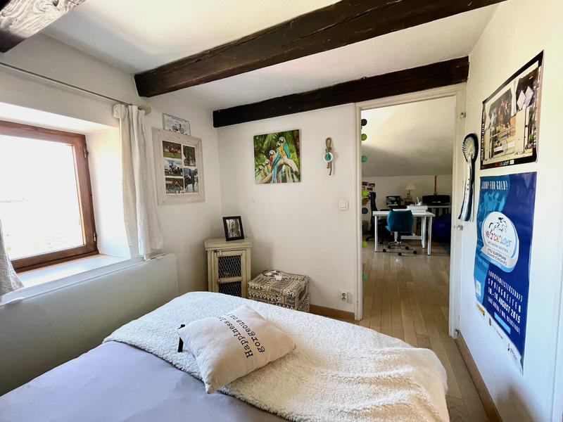 Maison de village - 242 m² - 7 pièces