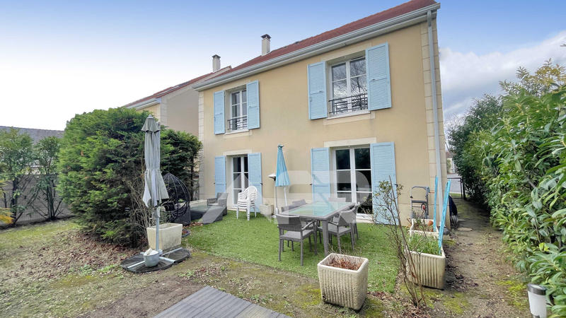 Maison - 130 m² - 6 pièces