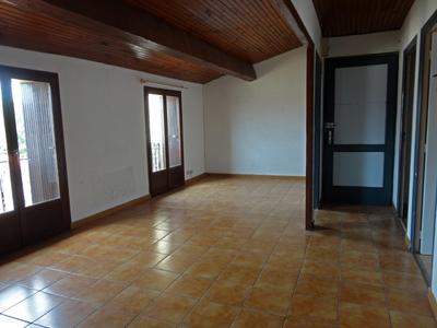 Immeuble - 131 m² - 7 pièces