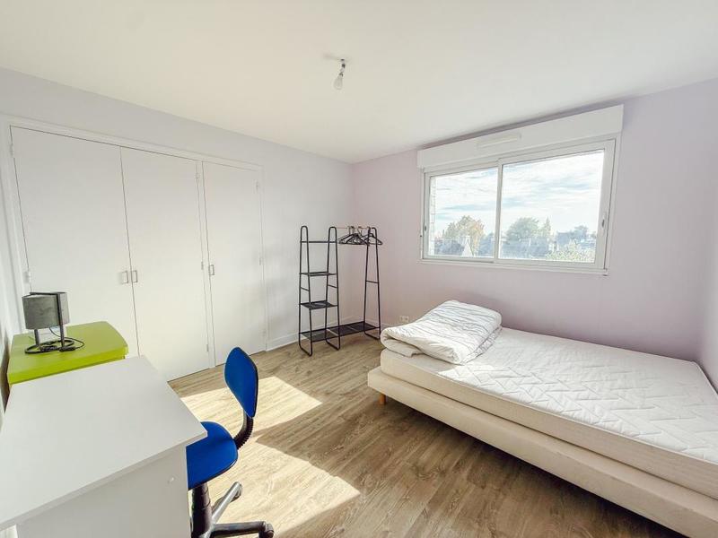 Maison - 184 m² - 8 pièces