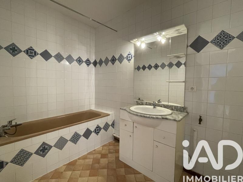 Appartement - 64 m² - 3 pièces