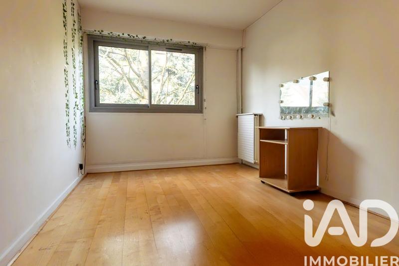 Appartement - 99 m² - 4 pièces