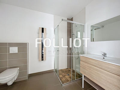 Maison - 97 m² - 6 pièces