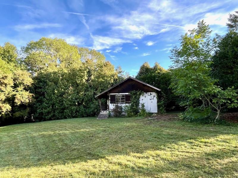 Maison traditionnelle - 185 m² - 7 pièces