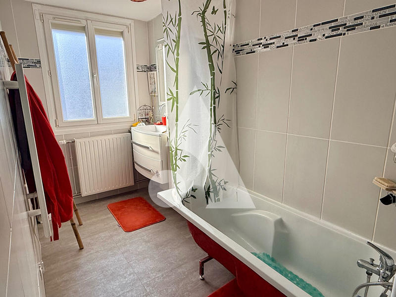 Maison - 70 m² - 3 pièces