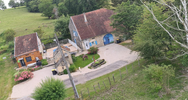 Maison - 155 m² - 9 pièces