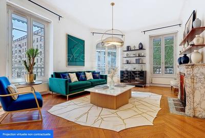 Appartement - 135 m² - 5 pièces