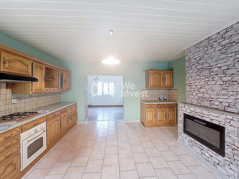 Maison - 157 m² - 9 pièces