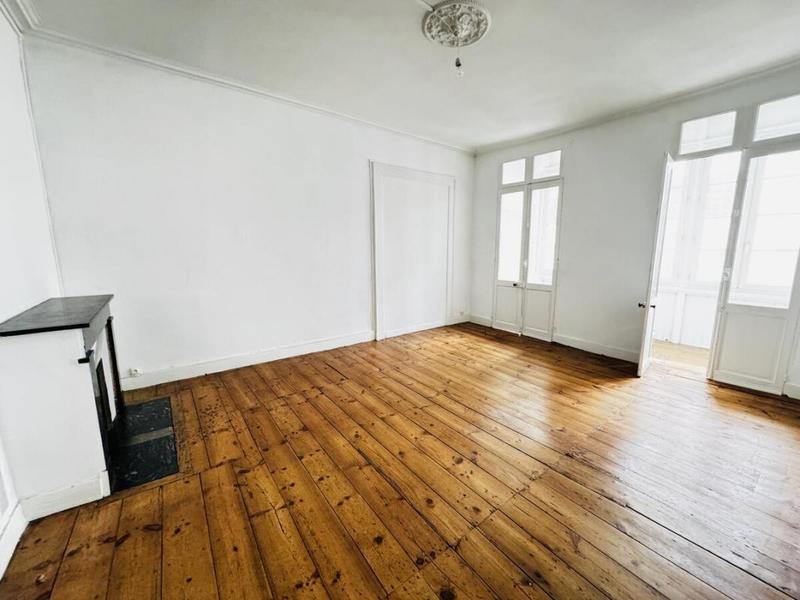 Appartement - 147 m² - 4 pièces