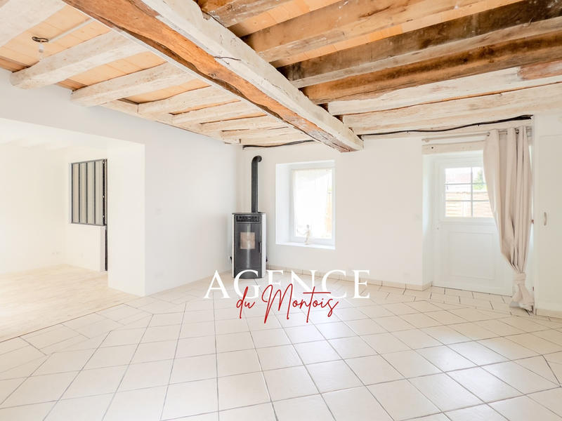 Maison - 139 m² - 5 pièces