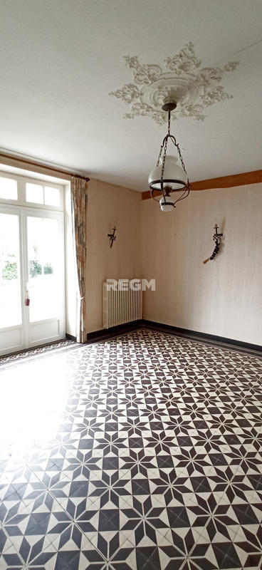 Propriété - 229 m² - 8 pièces