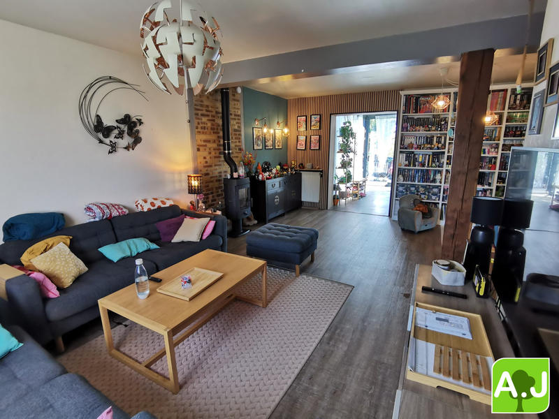 Maison - 131 m² - 6 pièces