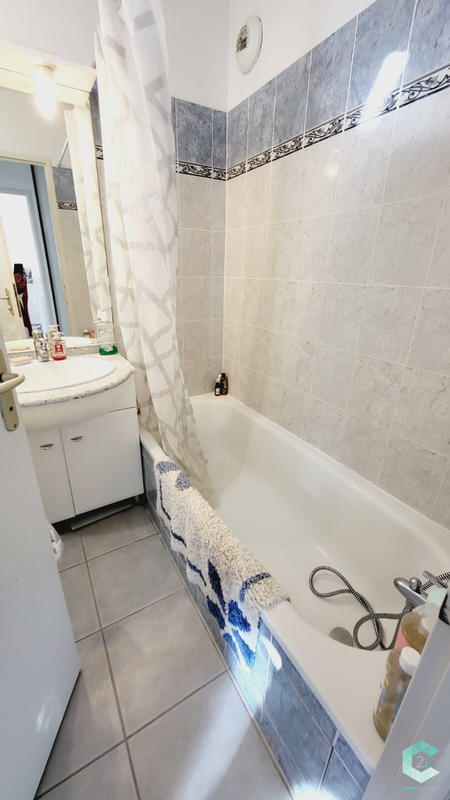 Appartement - 45 m² - 2 pièces