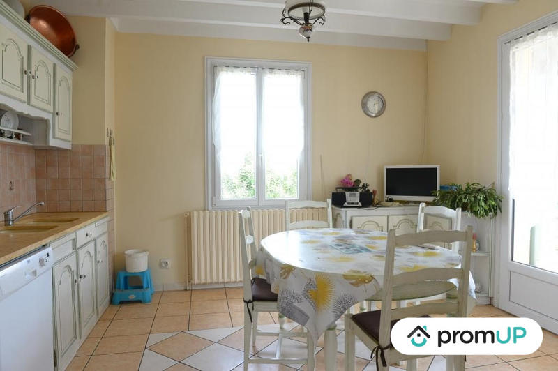 Maison traditionnelle - 140 m² - 5 pièces