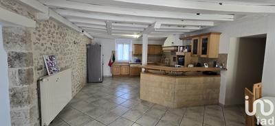 Maison - 208 m² - 7 pièces