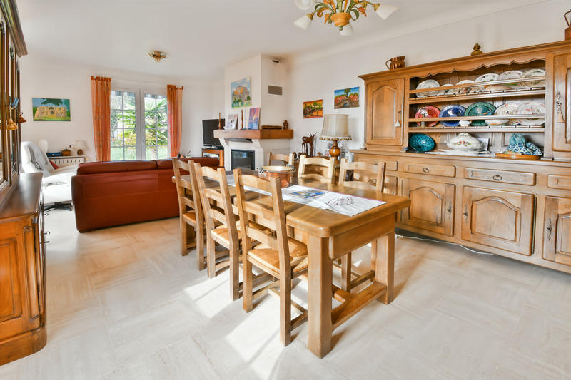 Maison - 110 m² - 5 pièces