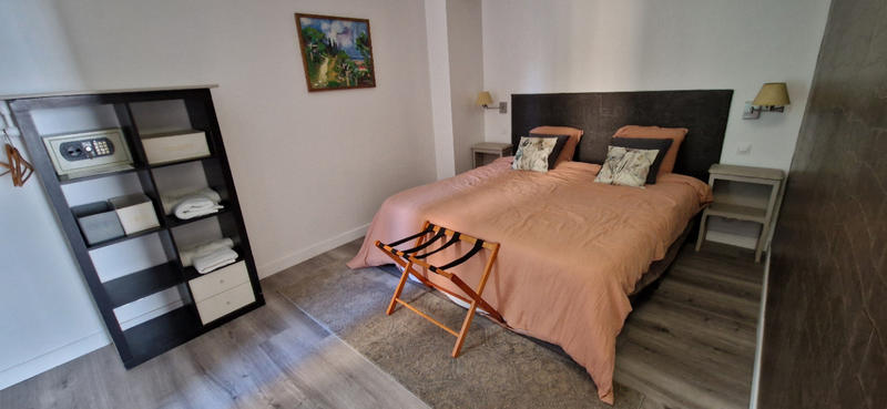 Maison - 197 m² - 10 pièces