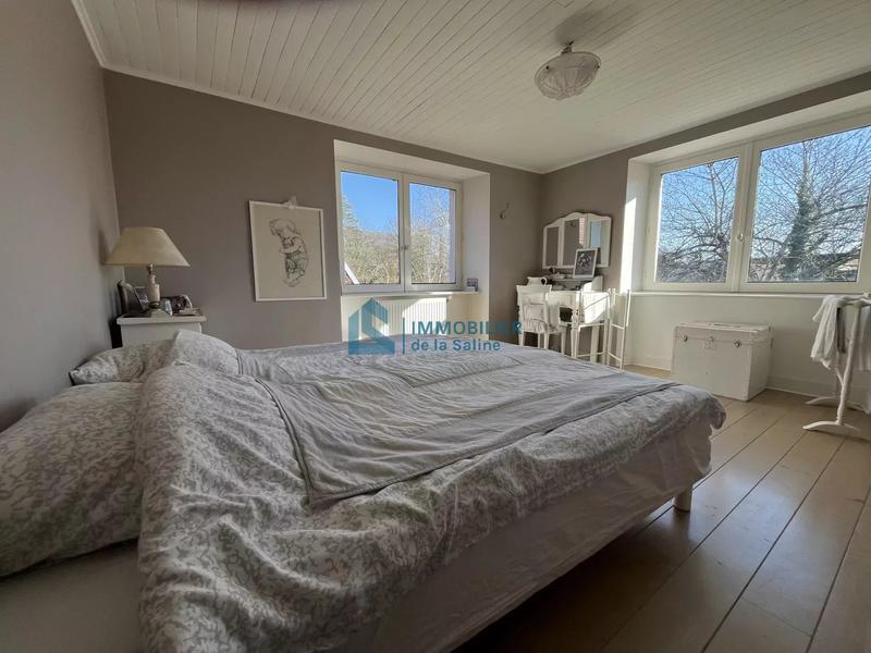 Maison - 149 m² - 8 pièces