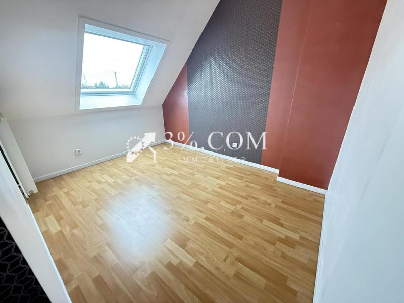 Maison - 98 m² - 5 pièces