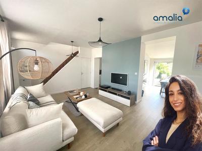 Maison - 105 m² - 4 pièces