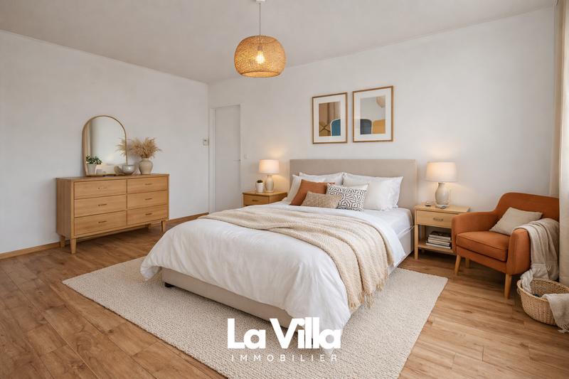 Maison - 180 m² - 7 pièces