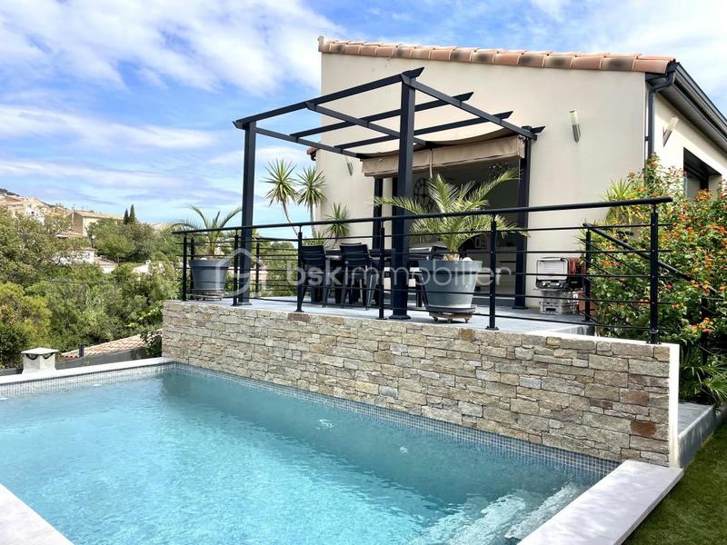 Villa - 186 m² - 6 pièces