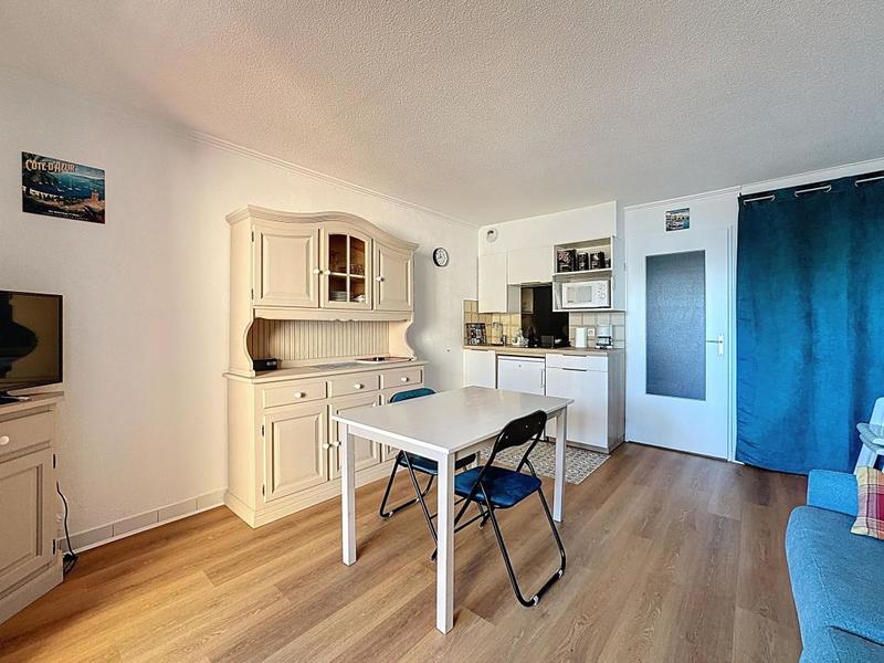 Studio - 27 m² - 1 pièce