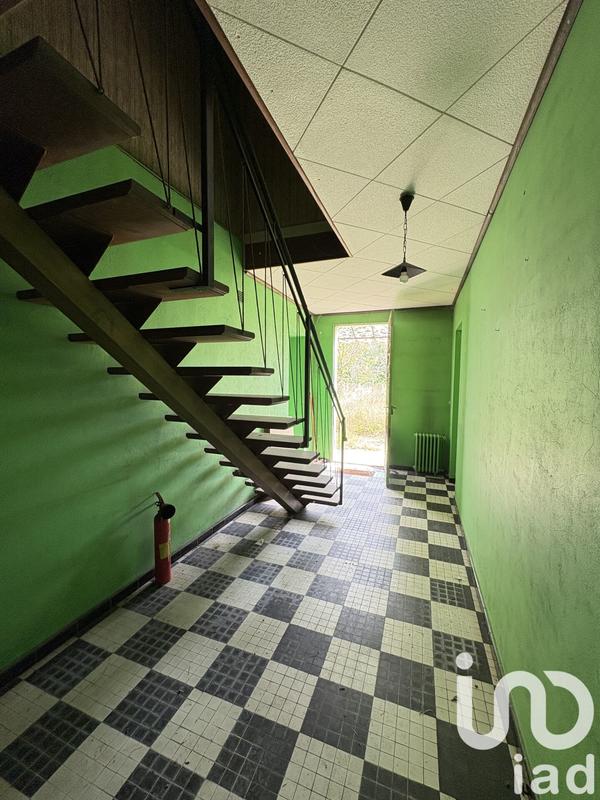 Maison - 334 m² - 5 pièces