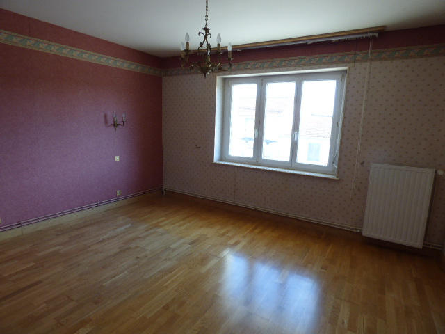 Maison - 185 m² - 7 pièces