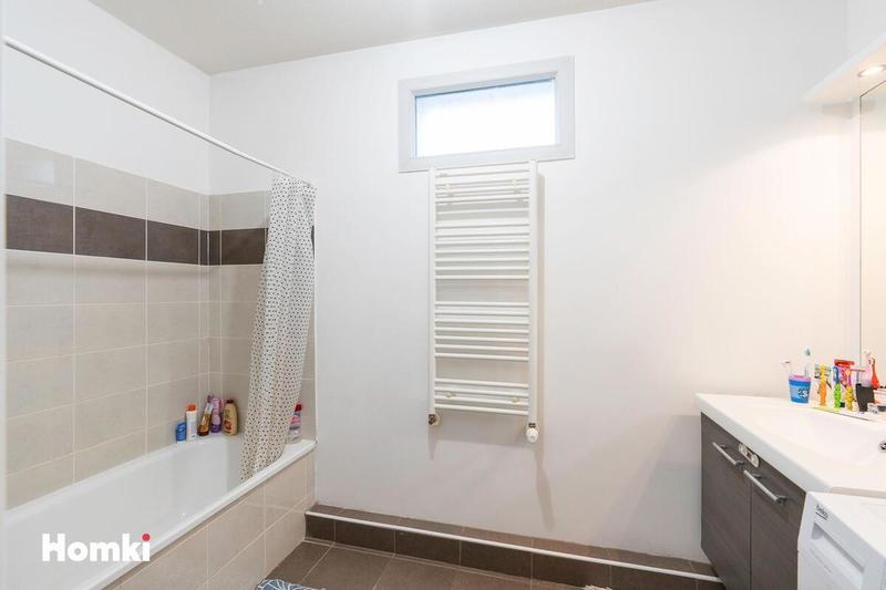 Appartement - 81 m² - 4 pièces