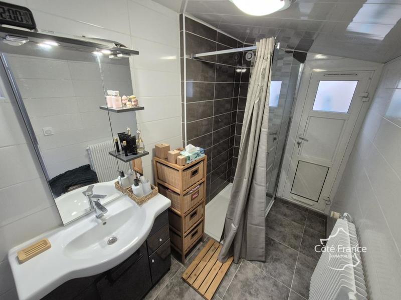 Maison - 82 m² - 5 pièces