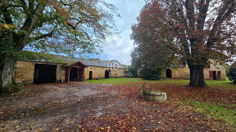 Maison de maîtres - 305 m² - 8 pièces