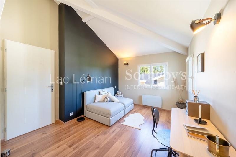 Maison - 158 m² - 6 pièces