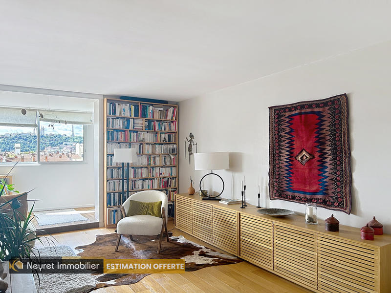 Appartement - 84 m² - 4 pièces