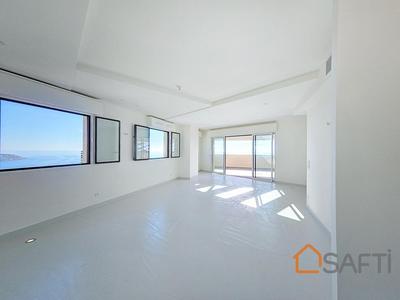 Appartement - 111 m² - 4 pièces