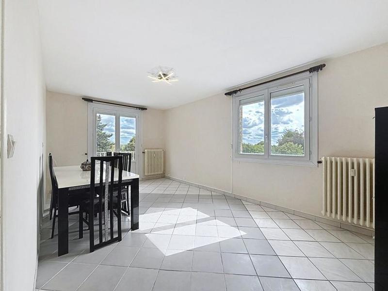 Appartement - 9 m² - 1 pièce