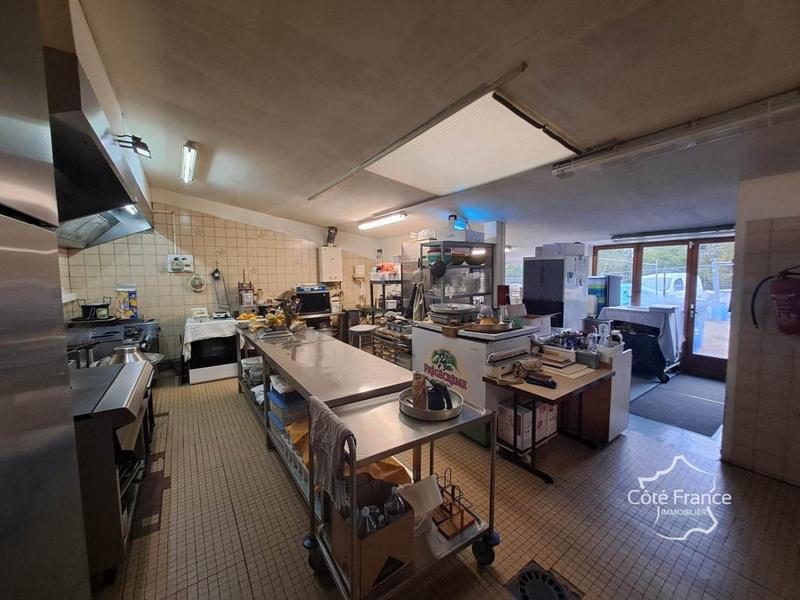 Fonds de commerce - Local commercial - 217 m²