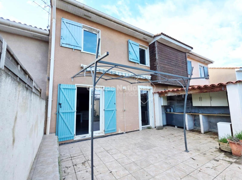 Maison - 90 m² - 4 pièces