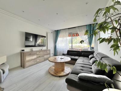 Appartement - 101 m² - 4 pièces