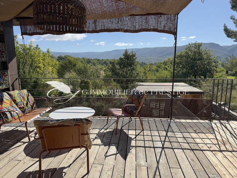 Villa - 200 m² - 5 pièces