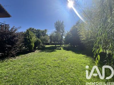 Maison - 200 m² - 7 pièces