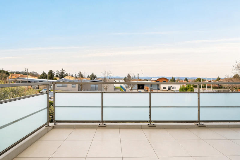 Appartement - 86 m² - 4 pièces