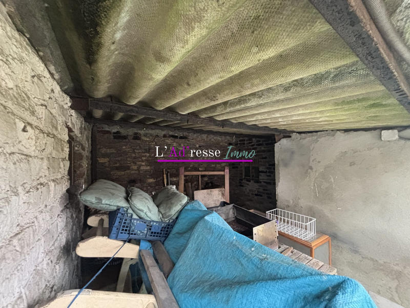 Maison - 99 m² - 5 pièces