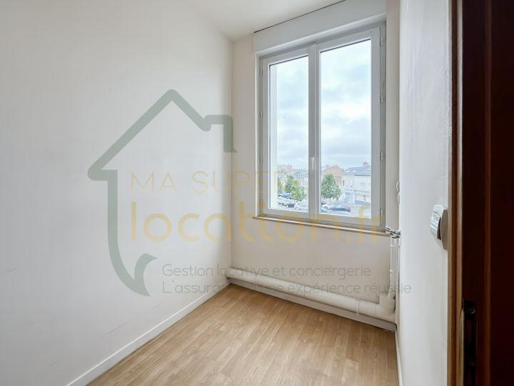 Appartement - 138 m² - 6 pièces