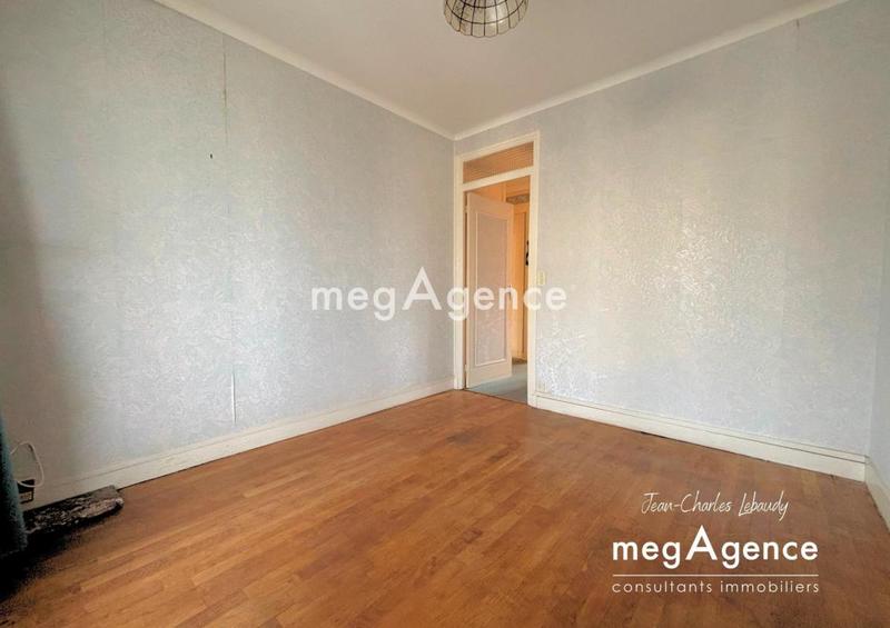 Appartement - 97 m² - 4 pièces