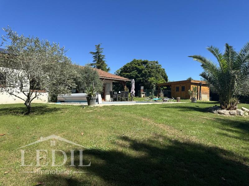 Maison - 110 m² - 4 pièces